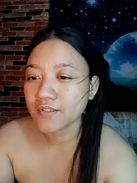 Snapshot of Urchanel chatting on 05-07-26, 01:14 Urchanel online show from 05-07-26, 01:14