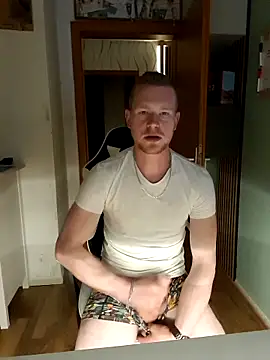 Playbunniboy online show from 04-12-26, 07:17