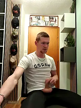 Playbunniboy online show from 01-28-25, 04:19