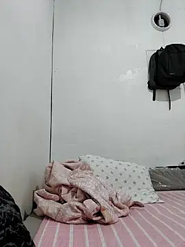 MissKitty31 online show from 10-21-25, 02:44