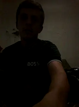 Snapshot of landy20cm chatting on 12-06-24, 07:37 landy20cm online show from 12-06-24, 07:37
