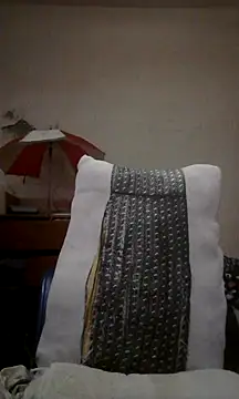 Snapshot of landy20cm chatting on 02-14-25, 08:37 landy20cm online show from 02-14-25, 08:37