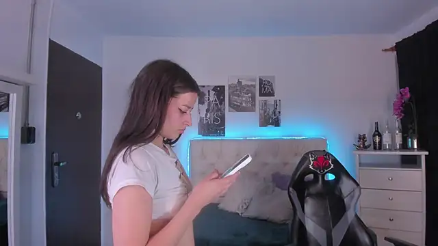 Snapshot of Amaia_Daniells chatting on 01-28-25, 07:22 Amaia Daniells online show from 01-28-25, 07:22