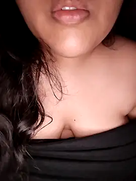 Snapshot of Annerae chatting on 09-23-25, 04:25 Annerae online show from 09-23-25, 04:25