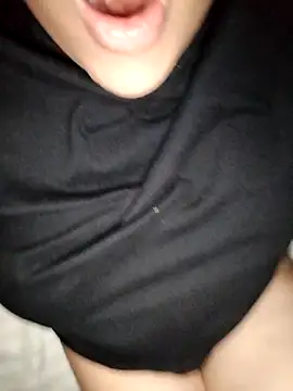 Annerae online show from 03-25-26, 02:38