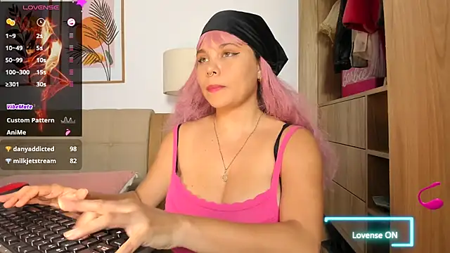 Ash milk online show from 11-07-25, 01:43