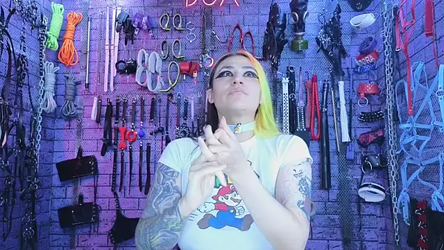 PANDORANEZZ online show from 11-19-25, 06:02