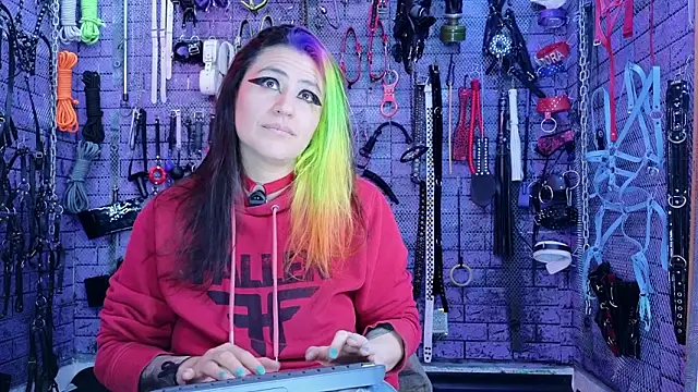 PANDORANEZZ online show from 03-23-26, 04:18