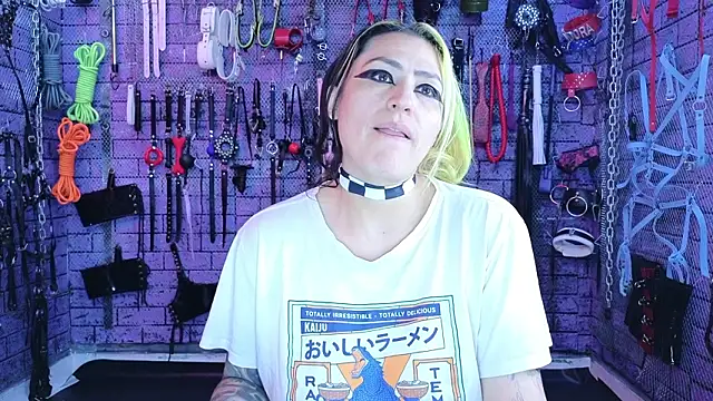 PANDORANEZZ online show from 02-09-26, 02:20