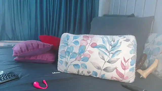 CummSavage online show from 12-14-25, 04:40