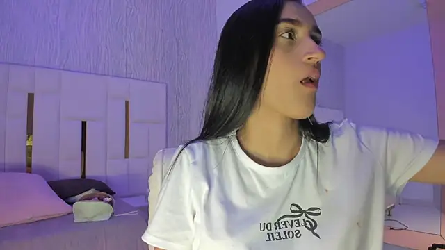 Meghan stonne  online show from 01-10-26, 07:20