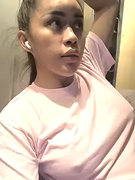 QuiinMollyXxX online show from 02-26-25, 07:55