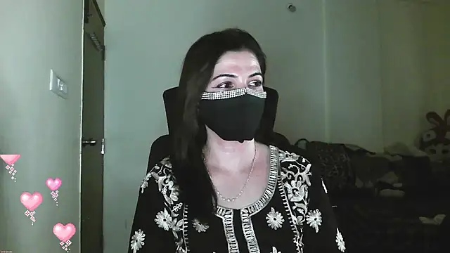 Snapshot of Cute_Sonii chatting on 04-25-26, 08:50 Cute Sonii online show from 04-25-26, 08:50