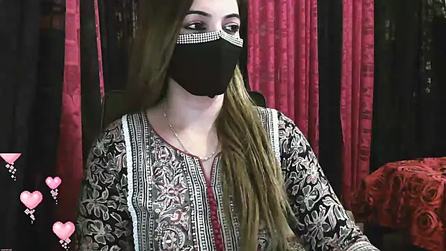 Snapshot of Cute_Sonii chatting on 03-14-25, 08:38 Cute Sonii online show from 03-14-25, 08:38