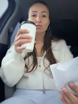 Snapshot of YOUR-KARINA chatting on 01-22-25, 02:48 YOUR-KARINA online show from 01-22-25, 02:48