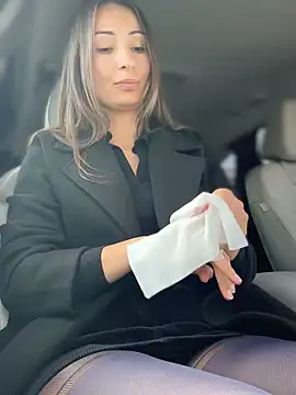 Snapshot of YOUR-KARINA chatting on 03-10-25, 07:44 YOUR-KARINA online show from 03-10-25, 07:44