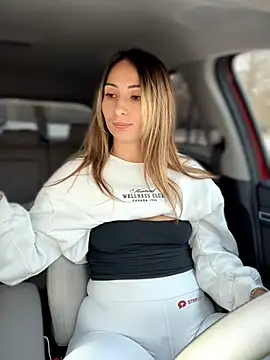 YOUR-KARINA online show from 02-05-26, 10:11