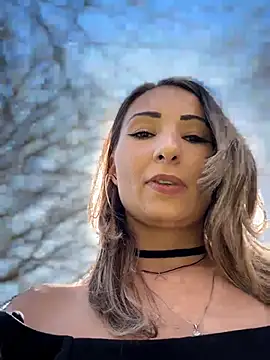 YOUR-KARINA online show from 04-15-26, 04:51