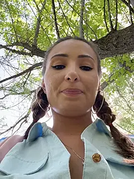 Snapshot of YOUR-KARINA chatting on 05-31-26, 04:29 YOUR-KARINA online show from 05-31-26, 04:29