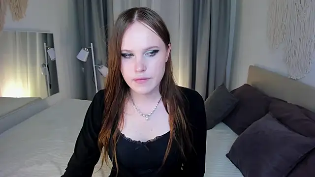 EffieMinki online show from 07-21-26, 08:54