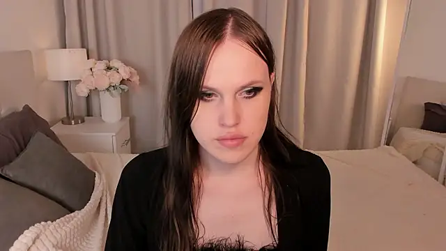 EffieMinki online show from 02-27-26, 10:20