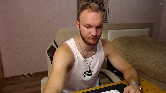 Toress1 online show from 10-26-25, 05:24