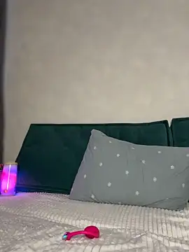 Kira Quinn online show from 04-23-26, 10:55