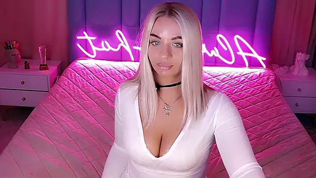 AllwaysHotJ online show from 02-20-26, 02:08