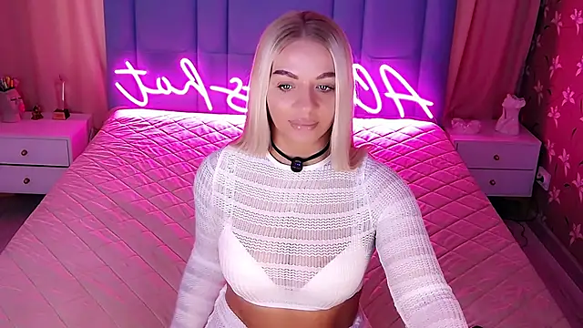 AllwaysHotJ online show from 04-12-26, 02:15