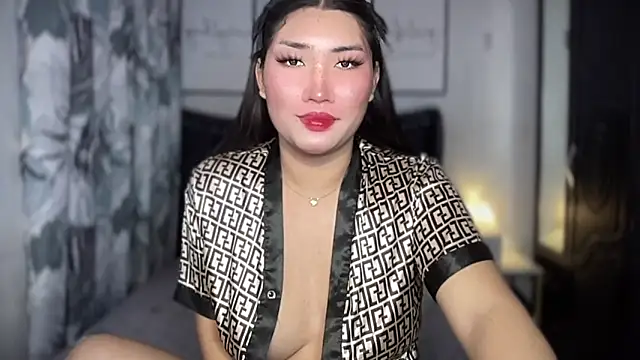 Snapshot of Miss_Deliciousness chatting on 05-10-26, 04:20 Miss Deliciousness online show from 05-10-26, 04:20