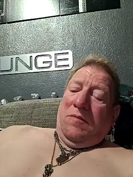 tomtom111111 online show from 04-09-26, 09:43