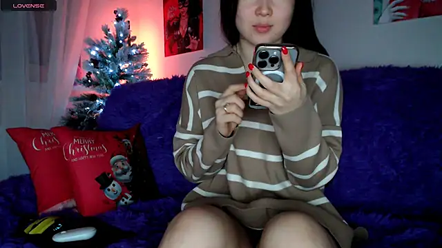 Lili asian online show from 01-24-25, 07:49