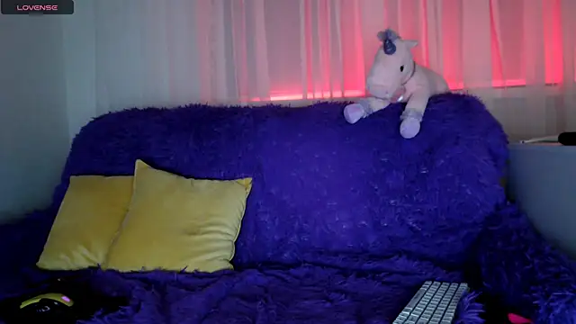 Lili asian online show from 03-04-25, 09:00