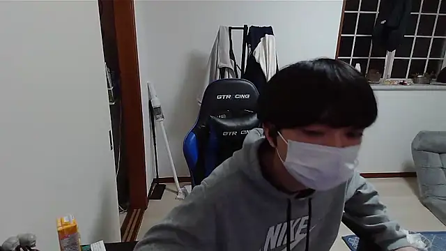 pychan online show from 04-14-26, 12:21