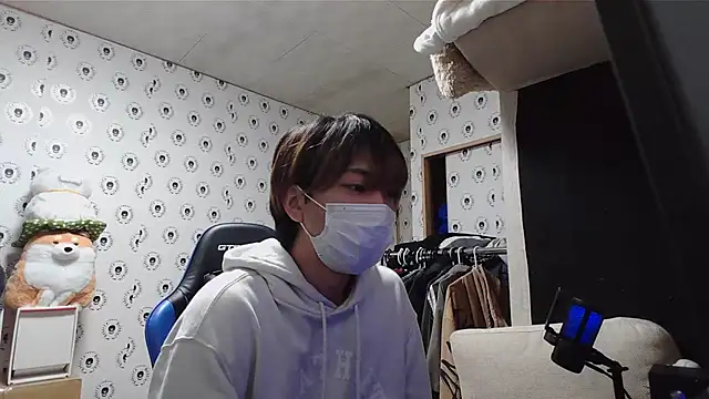 pychan online show from 03-04-25, 11:08