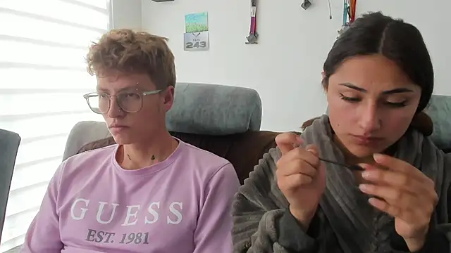 Snapshot of A_sexy_couple__ chatting on 09-23-25, 06:59 A sexy couple   online show from 09-23-25, 06:59