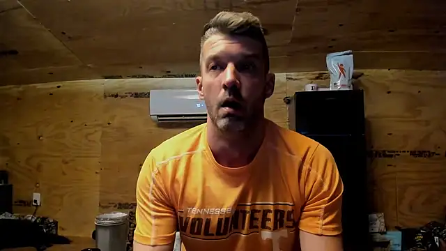 Kenny Kyle online show from 09-28-25, 01:01