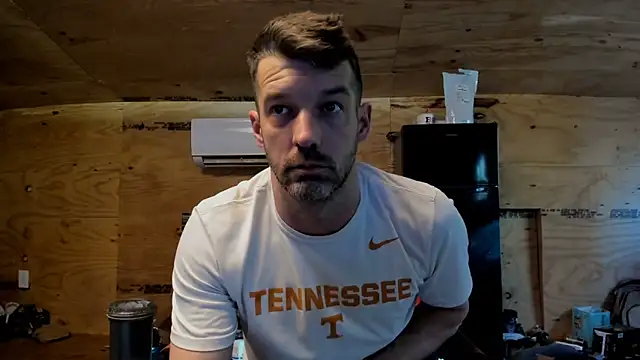 Kenny Kyle online show from 10-22-25, 02:05