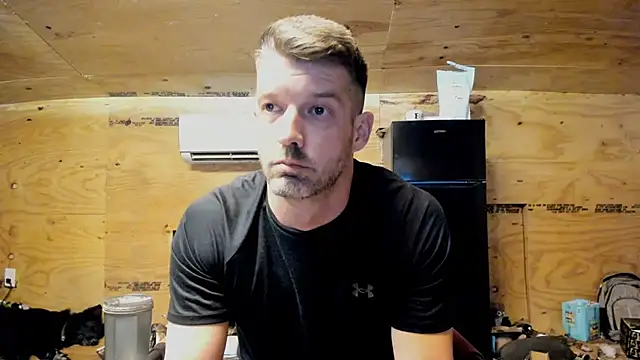 Kenny Kyle online show from 10-19-25, 04:37
