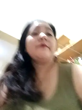 Gatubela212 online show from 01-10-26, 04:41