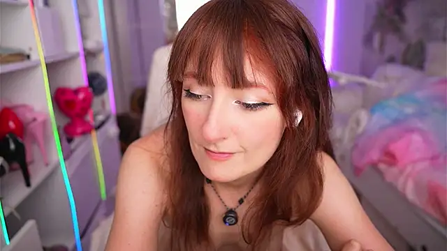 Cissy Glitter online show from 08-06-26, 02:12