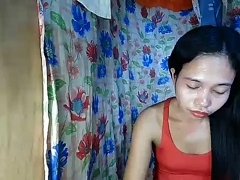 Snapshot of PinaySkinnyGirl chatting on 02-13-26, 01:33 PinaySkinnyGirl online show from 02-13-26, 01:33