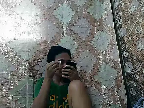 PinaySkinnyGirl online show from 04-01-26, 01:51