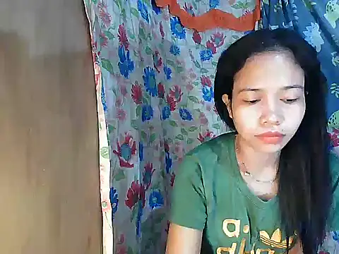 Snapshot of PinaySkinnyGirl chatting on 02-23-26, 09:15 PinaySkinnyGirl online show from 02-23-26, 09:15