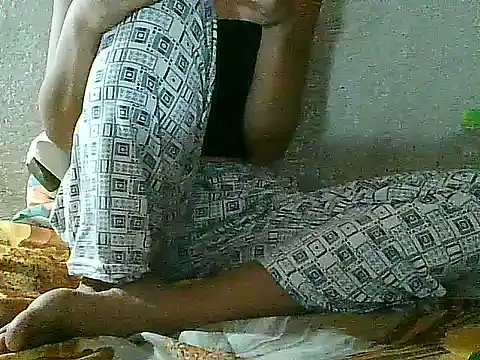 Snapshot of PinaySkinnyGirl chatting on 05-27-26, 02:02 PinaySkinnyGirl online show from 05-27-26, 02:02