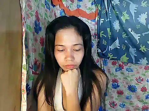 Snapshot of PinaySkinnyGirl chatting on 02-25-26, 09:36 PinaySkinnyGirl online show from 02-25-26, 09:36