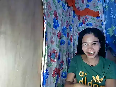 Snapshot of PinaySkinnyGirl chatting on 02-10-26, 10:53 PinaySkinnyGirl online show from 02-10-26, 10:53