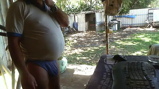 herbie010666 online show from 09-21-25, 03:33