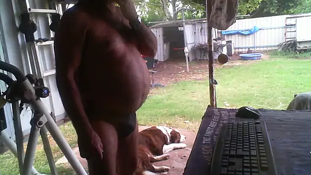 herbie010666 online show from 04-02-26, 03:46