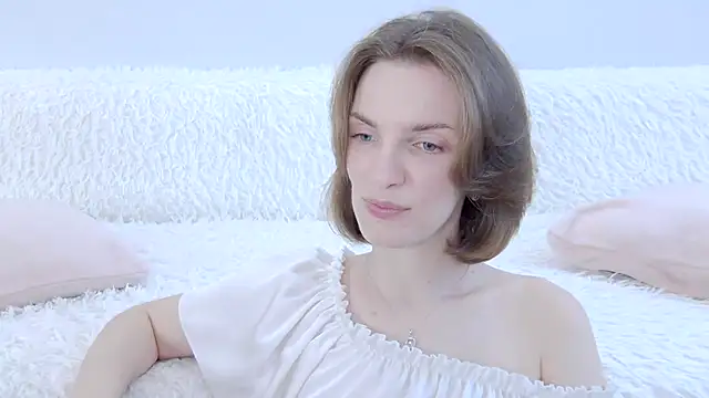 Beauty Alex online show from 07-17-26, 02:53
